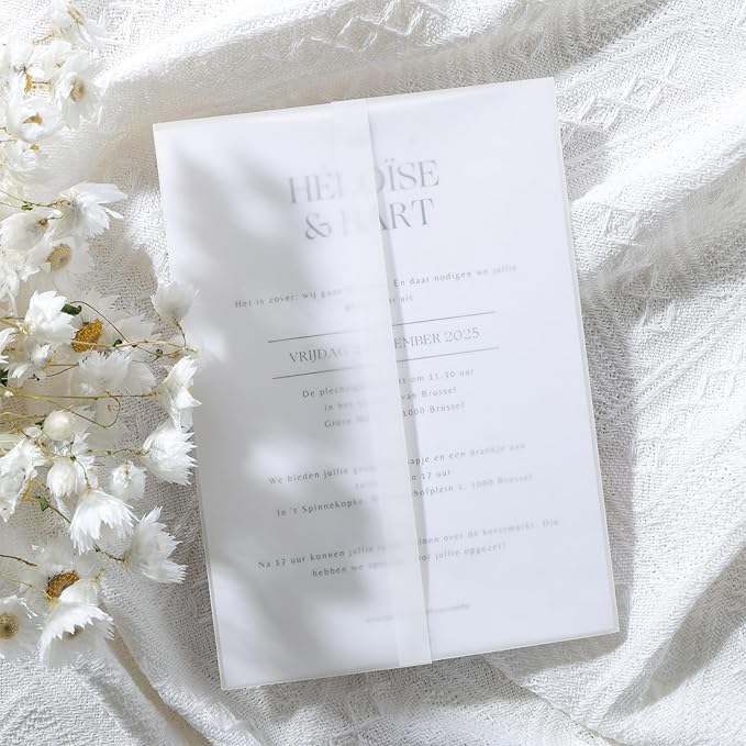 UNIQOOO 30 Pack Pre-Folded Vellum Jackets for 5x7 Invitations, Elegant Blank DIY Vellum Paper, 115GSM Semi-Transparent Cover Jacket for Wedding Envelopes