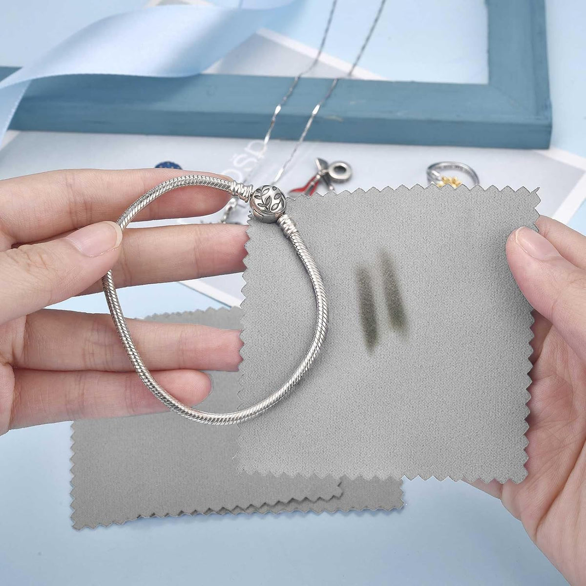 SEVENWELL 50pcs Jewelry Cleaning Cloth Gray Polishing Cloth for Sterling Silver Gold Platinum Small Silver Polish 8x8cm