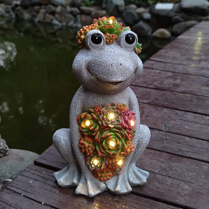 Large Frog Solar Garden Outdoor Statues with Succulent and 8 LED Lights,Outside Solar Frog Art Decor for Lawn,Yard, Balcony Ornament