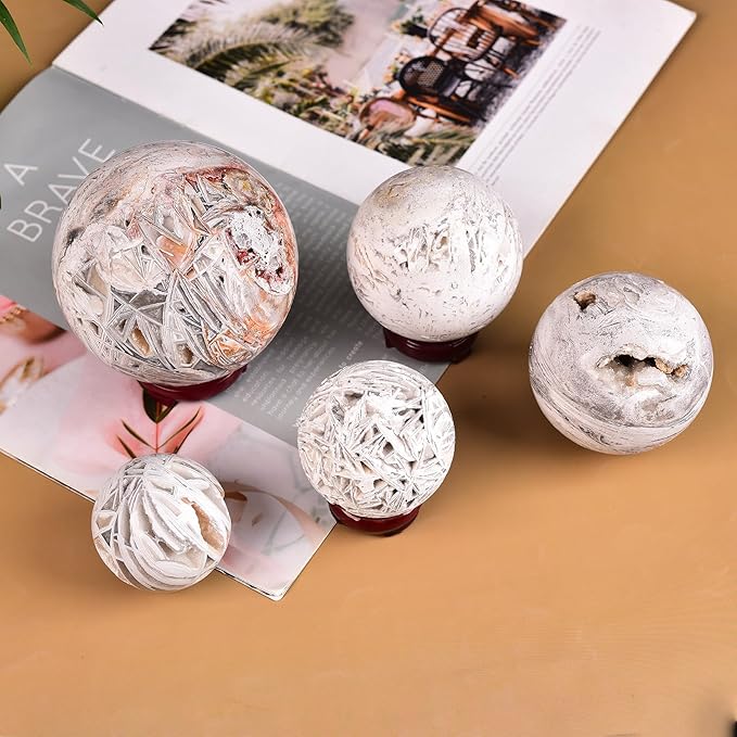 JIC Gem Mexican White Agate Crystal Ball with Wooden Stand White Healing Crystal Sphere Ball for Feng Shui Decor Spiritual Gifts 60-70mm