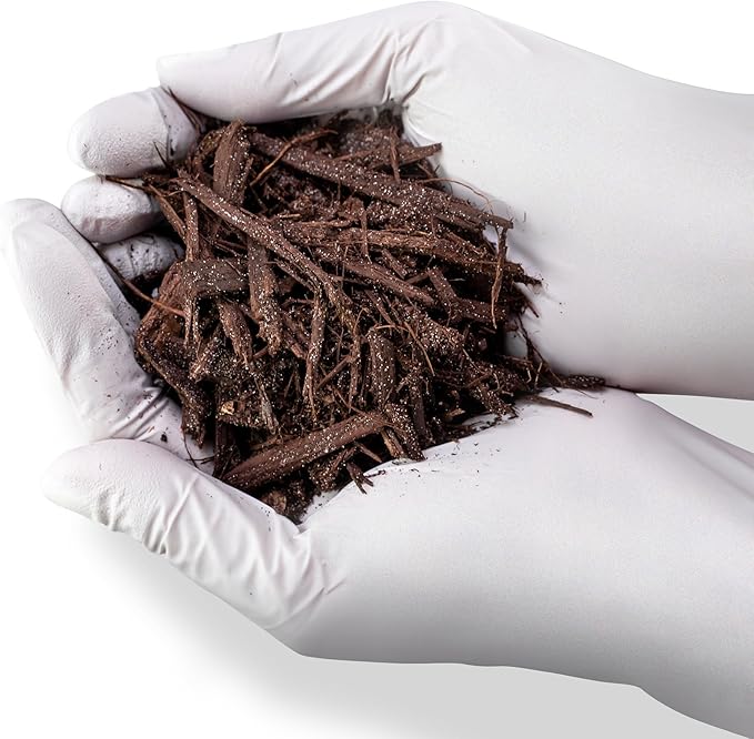 Gardenera Brown Mulch - Retain Moisture and Suppress Weeds for a Thriving Landscape - 10 QUARTS