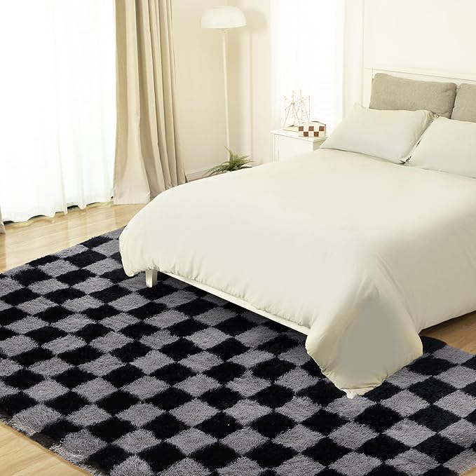 Super Soft Rug for Bedroom, 5x7 Ft Grey and Black Area Rug Classic Checkered Shaggy Rug Anti-Skid High Pile Soft Fluffy Fuzzy Carpet for Living Room Bedroom Kids Room Nursery, Dorm Home Decor