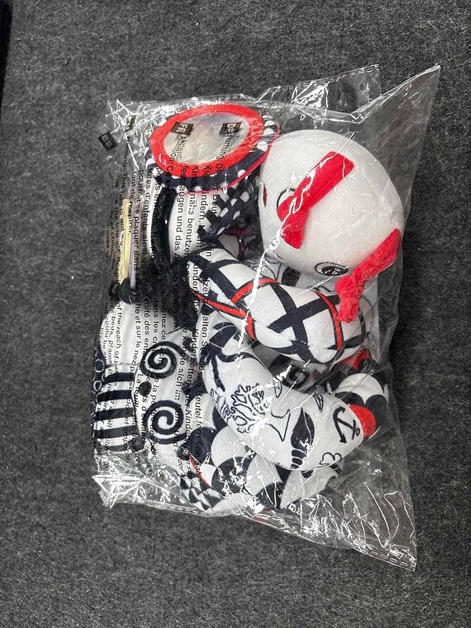 Car Seat Toys for Babies, 0-6 Months Stroller Activity Black White Baby Spiral Plush Toys Newborn High Contrast Sensory Carseat Toys with 4 Pendants Hanging Boys Girls Gift