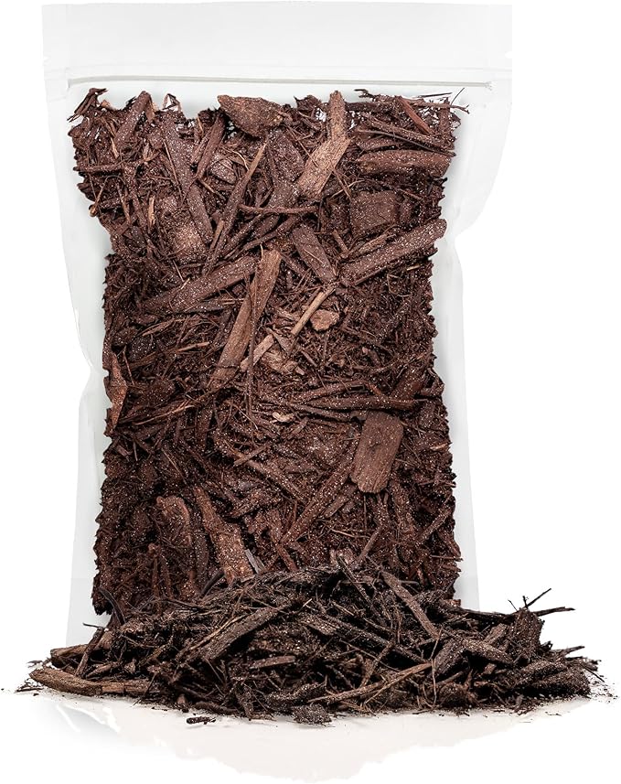 Gardenera Brown Mulch - Retain Moisture and Suppress Weeds for a Thriving Landscape - 10 QUARTS