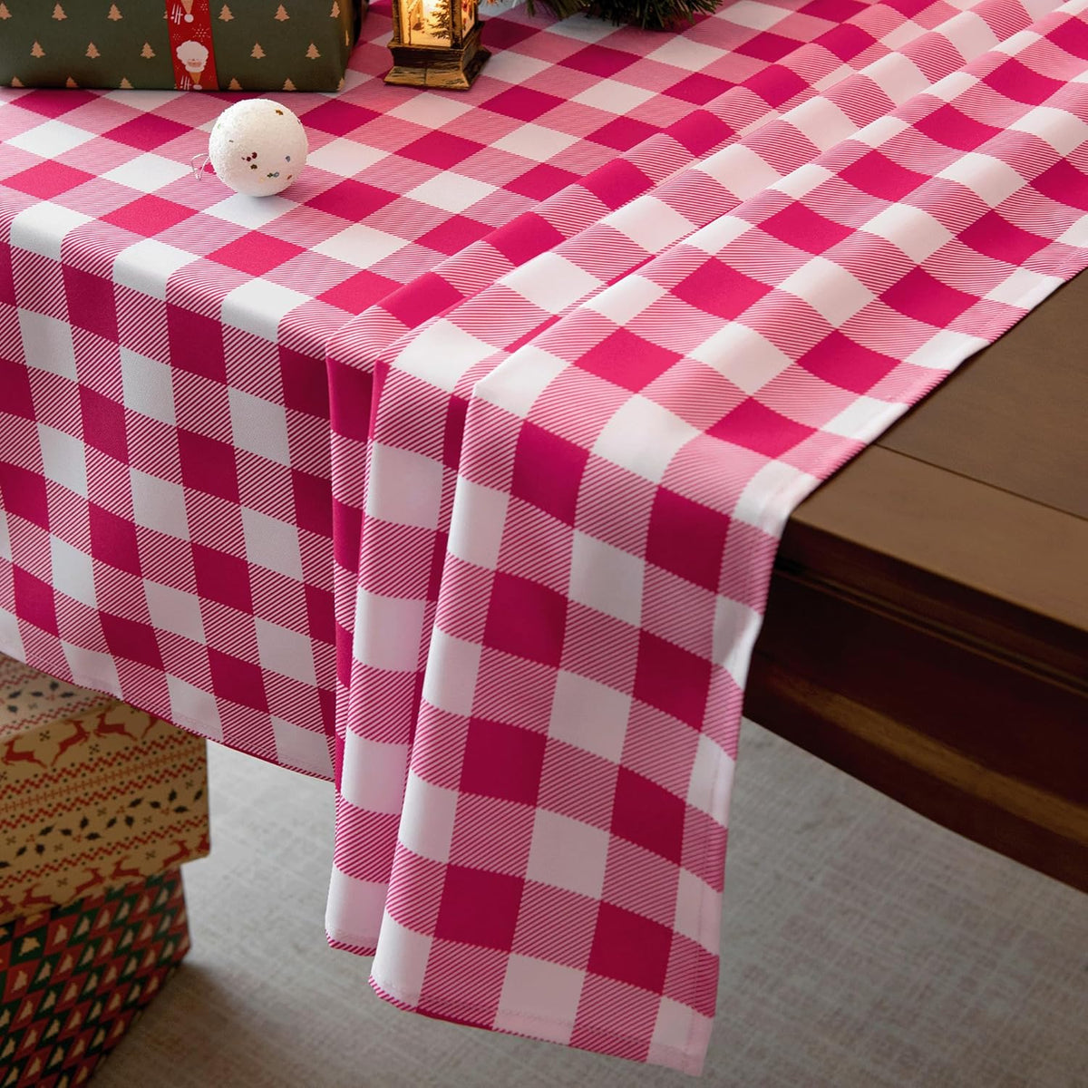 Gingham Plaid Tablecloth - Rectangular 58x102 Inch Water Resistant Valentines Table Cloth for Indoor/Outdoor Use - Valentine's Table Cover for Kitchen, Picnics, and Parties
