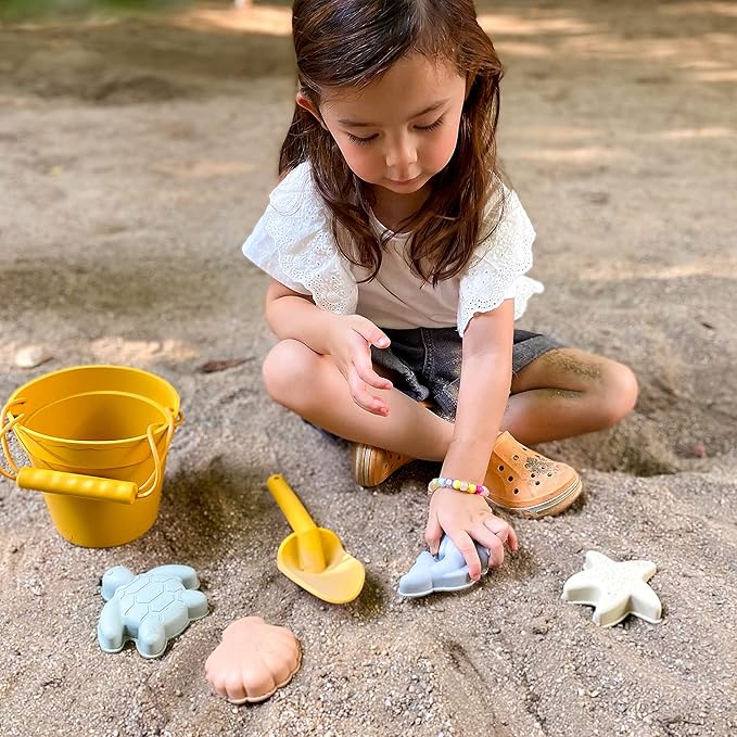 BLUE GINKGO Silicone Beach Toys - Modern Baby | Travel Friendly Set Bucket, Shovel, 4 Sand Molds, Bag for Toddlers, Kids Green